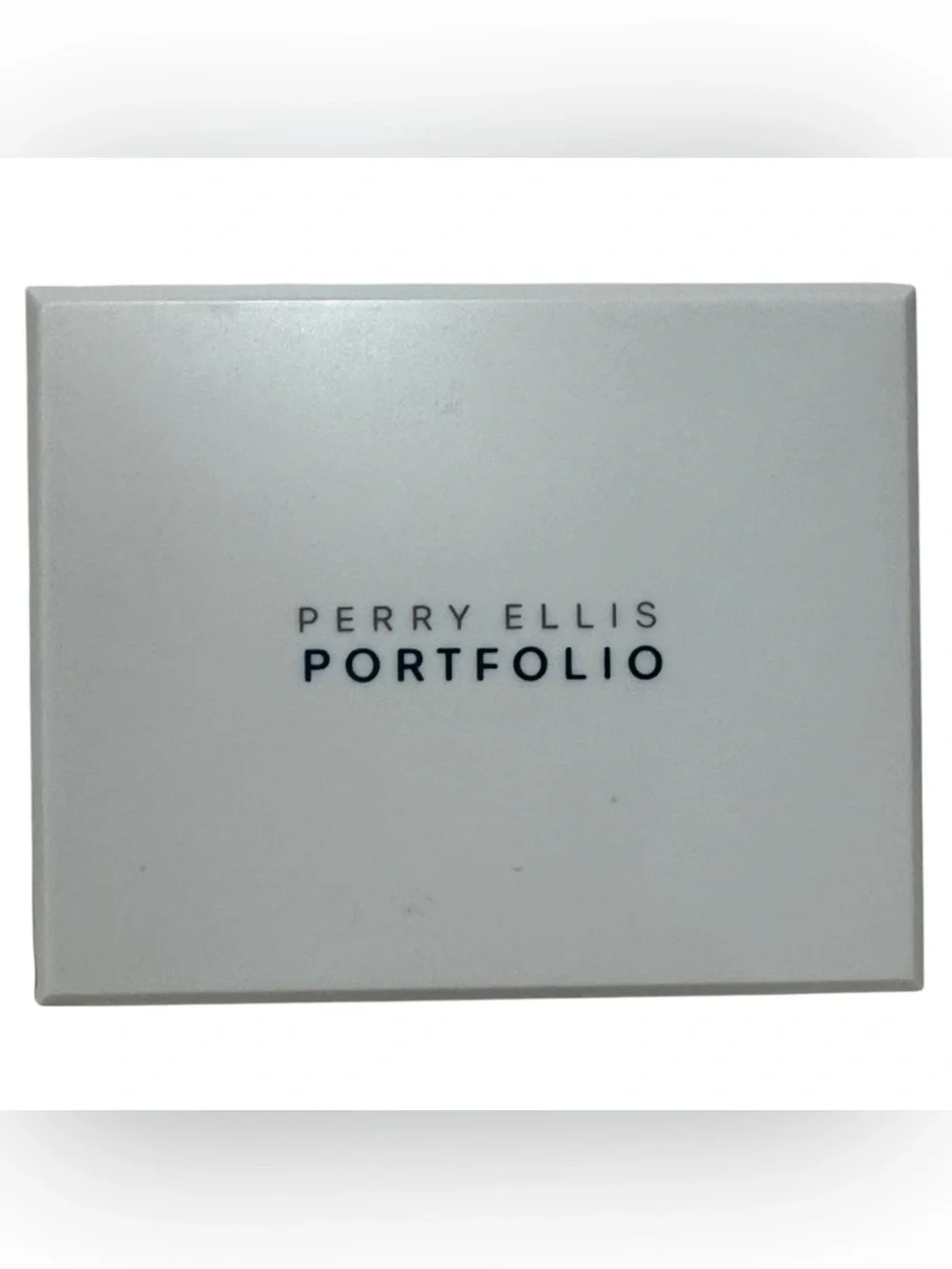 Perry Ellis Portfolio Men's Black Leather Passcase Wallet Removable ID Wallet